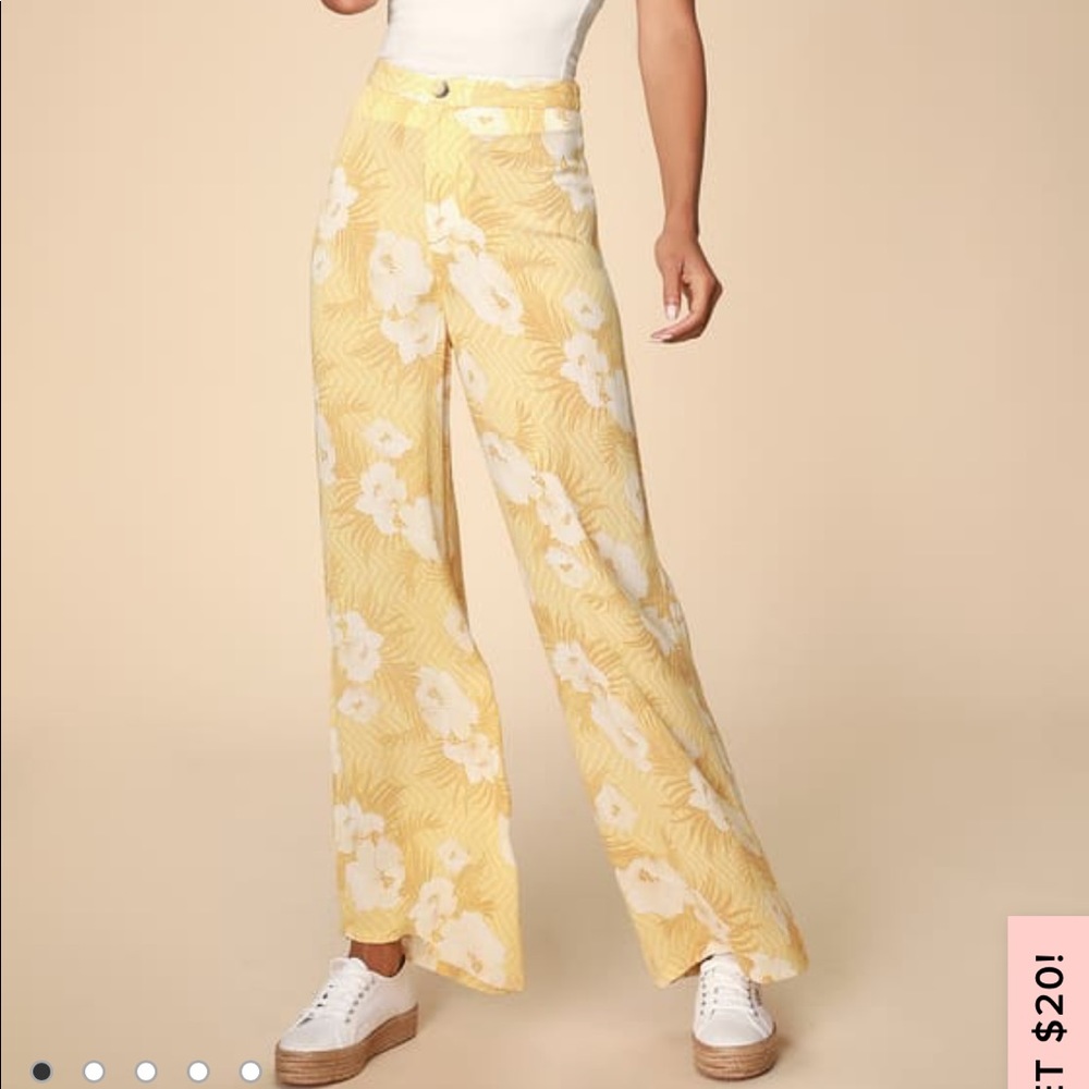 Lulus yellow bottoms